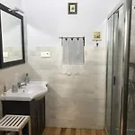 Ca Rifo, En Asturias, Puerta De Somiedo A Orillas Del Rio Narcea *