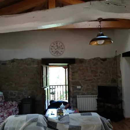 Casa vacanze Ca Rifo, En Asturias, Puerta De Somiedo A Orillas Del Rio Narcea Barcena