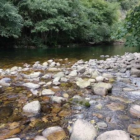 Casa vacanze Ca Rifo, En Asturias, Puerta De Somiedo A Orillas Del Rio Narcea Barcena