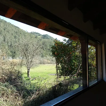 Casa vacanze Ca Rifo, En Asturias, Puerta De Somiedo A Orillas Del Rio Narcea Barcena
